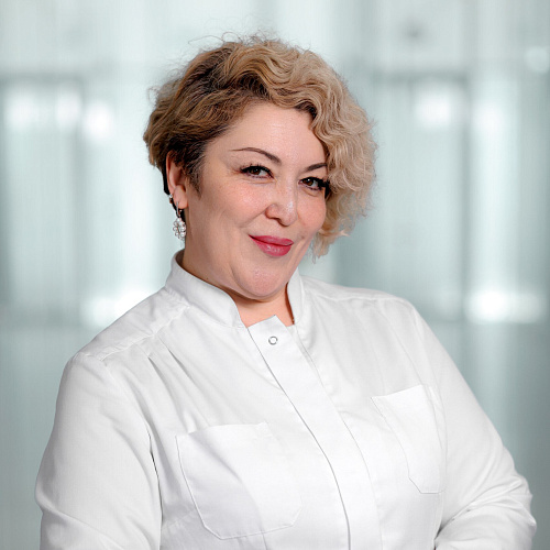 Цахилова Элина Казбековна – врач-эндокринолог, специалист по остеопорозу